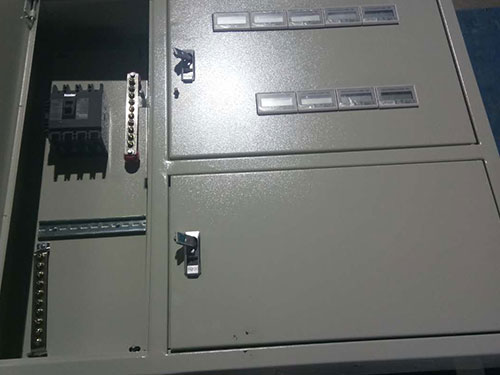 配電箱1 配電箱1